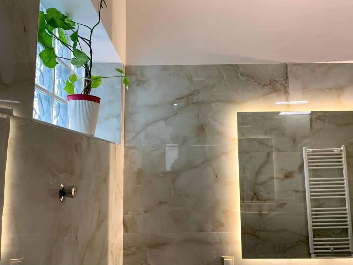 Oasis Luxury Detached House In Thessaloniki With Hydromassage Daire Dış mekan fotoğraf